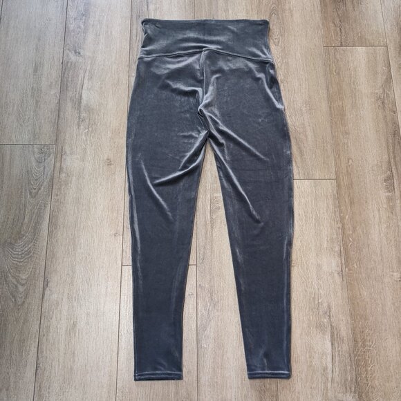 Spanx Ready To Wow High Rise Silver Gray Velvet Leggings Size 1X - Picture 8 of 12